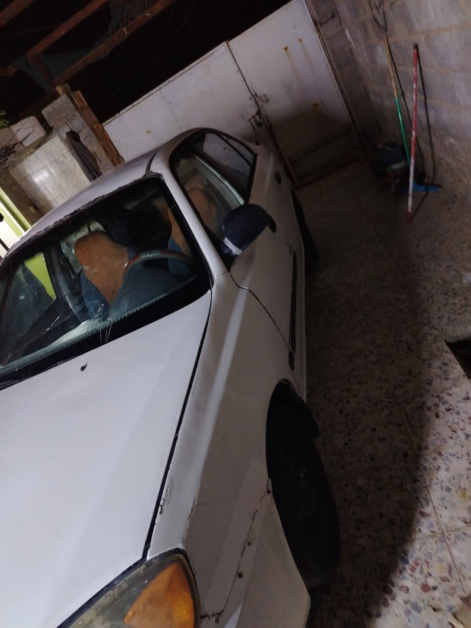 سلام عليكم اكسنت مديل 4 السياره مال مزاد بيه كتاب مال ترقيم ماشين بل معامله  سياره جاهزه مكينه وكير وحداديه مكفوله كشره نضيف سياره كله بلاد مكينه1600كير عادي تخم تاير جديد السياره عوزه بس تبريد كهربائيات كله شغاله المكان واسط كوت السعر 30وبيه مجال التصال عل رقم ***********
