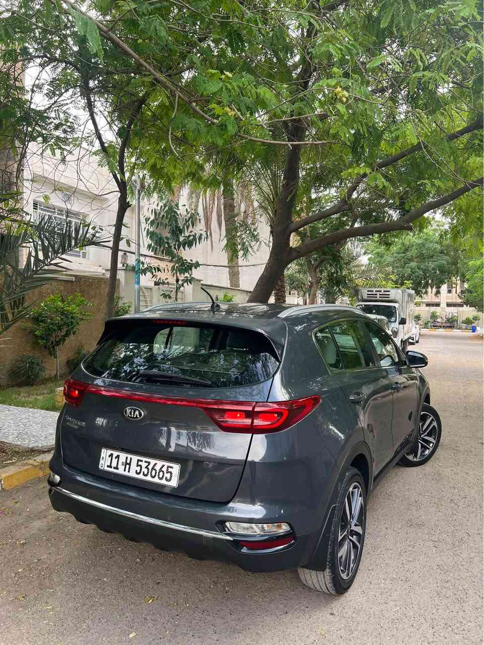 سبورتج 2019 خليجي مكفوله كفاله عامه السياره كلش جديده  رقم بغداد بأسمي مابيها نقص مواصفاتها شاشه جبيره داخل بيجي ويل كب حجم 19 اشاير بلمري فول تحكم ستيرن ماشيه 110 الف مكاني بغداد شارع فلسطين سعرها 173 رقمي *********** بغداد, العراق
