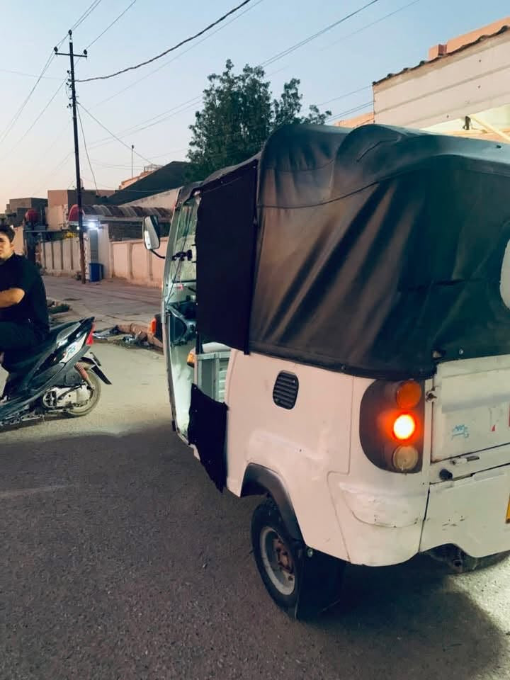 السلام عليكم بيع مستعجل بياجو  موديل ١٨ اوراق اصولي معرض صادق وخالد محور مكينة TVS موديل ٢٠٢٦ شرط كفاله التحوير ٦ اشهر كهربائيات كلها شغاله ما ناقصها شي صدر خلفي منفوض لللاخير تخم تايرات جدد اصليات . مكاني بابل المزيديه . ( نقصها جامة ب٥٠ الف وموجودة الجامة ) 

ما متواجد على الخاص 

تواصل على الرقم : *********** 
 بيه واتساب 

السعر : 2,500
