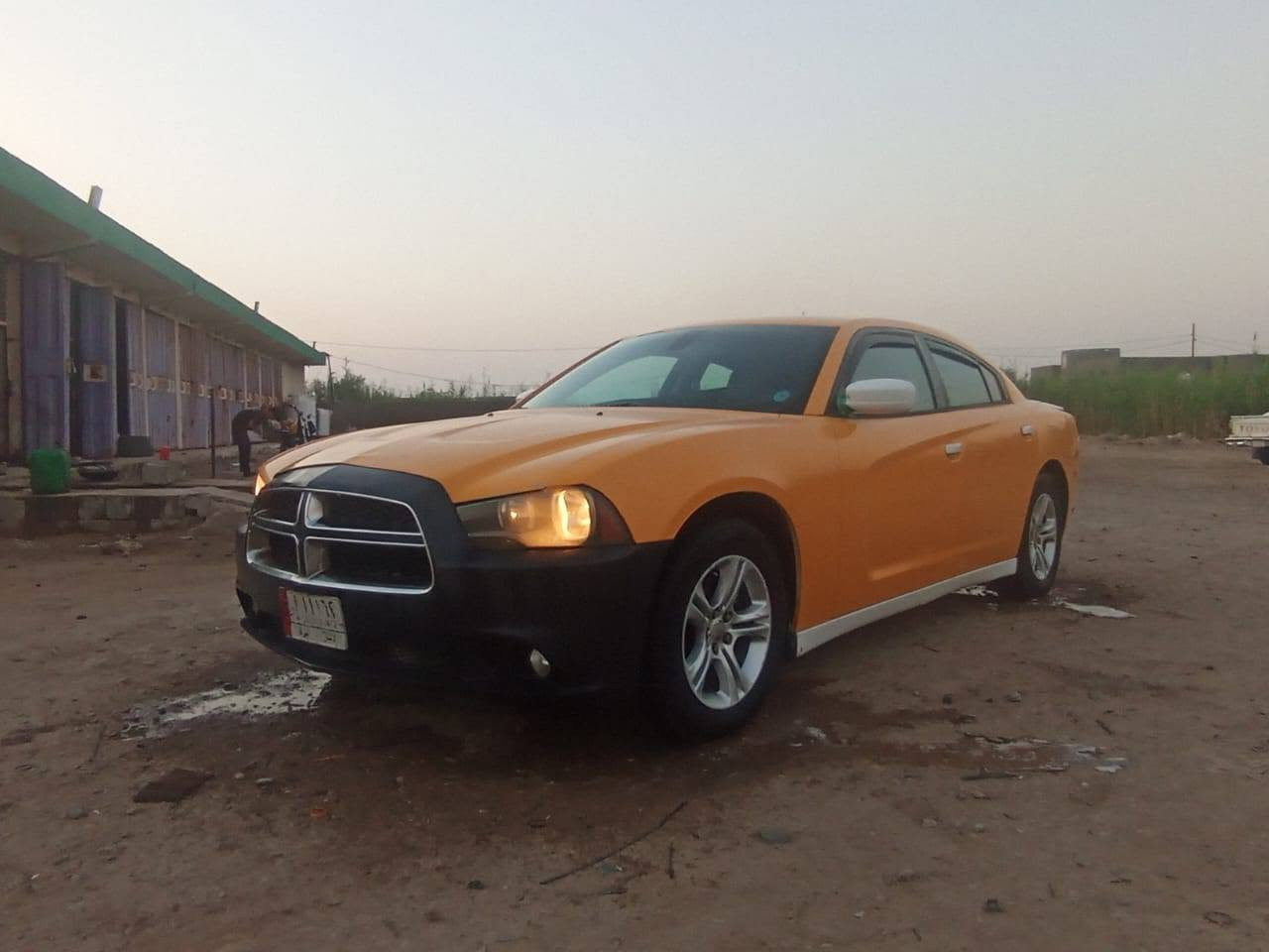 ​النوع والموديل: دودج جارجر (Charger) | مـوديـل: 2012
اللون: أصفر (أجرة)
​الـوارد: أمريكي
​الـرقـم: أنبار
​الـخـط: بغداد - رفاعي
​الـسـنـويـة: نافذة لغاية 2027
​الـحـالـة: مكفولة من العيب الشرعي، سيارة خير من الله وما ناقصها شي، جاهزة للاستخدام ونكرة سلف بس!
​المميزات والإضافات:
​⚙️ الكير والمكينة: جديدة وتبديل حديث (أداء ممتاز).
​❄️ التبريد: شغال وبحالة ممتازة.
​🛞 التاير (الإطارات): تخم تاير جديد.
​🛋️ الداخلية: كشنات جلد نظيفة.
​💰 السعر: 140 ورقة (14,000 دولار) وبيه مجال للطيبين (حق الجية).
📍 المكان: الناصرية - الرفاعي.
📞 للتواصل والاستفسار: ***********
