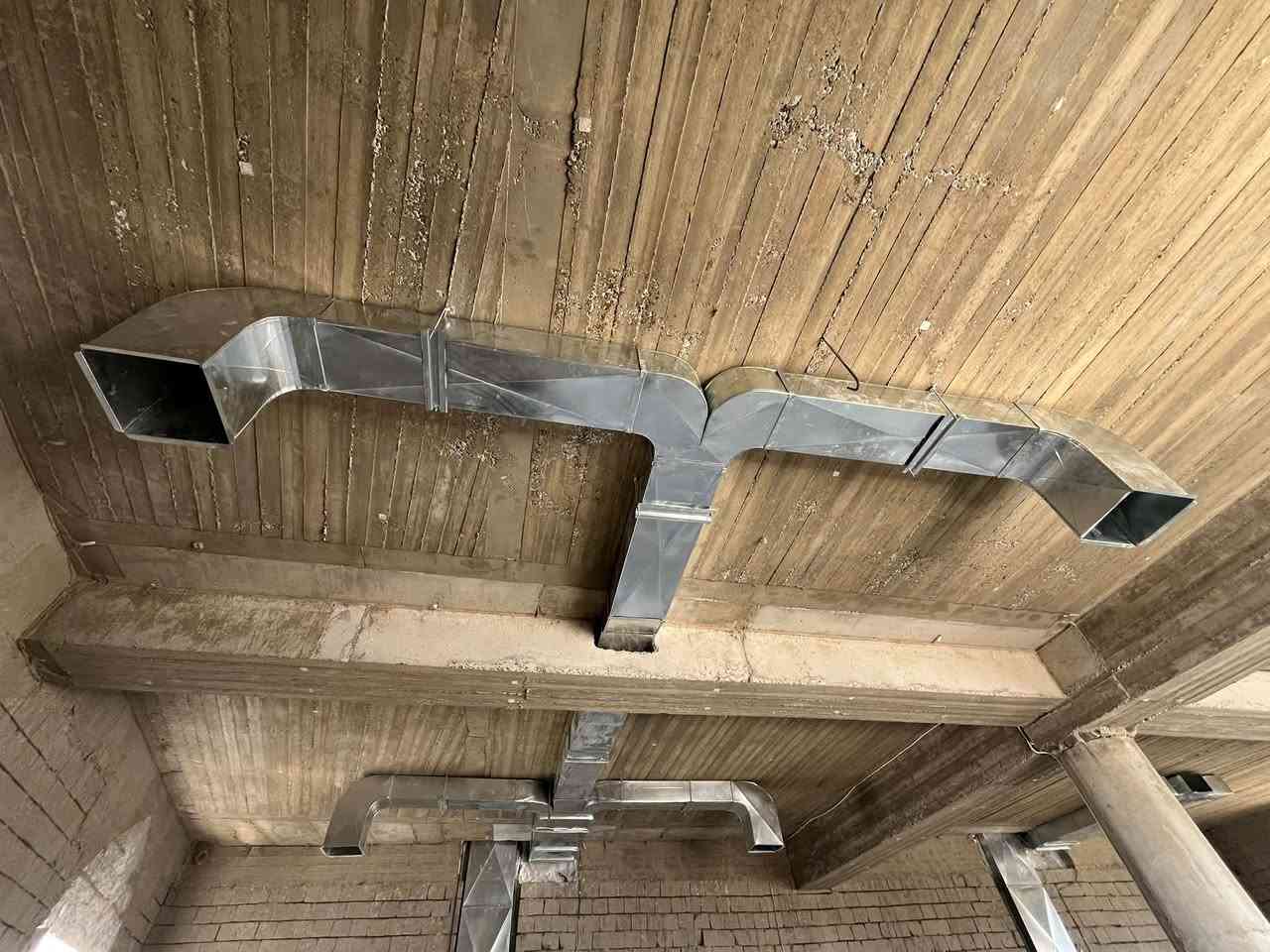 معمل برزان لعمل وهندسة الدكتات والتبريد المركزي سحب ودفع
شغل هندسي وتقاسيم صحيحه 100‎%‎ شرط 

نعمل بكيج 0.7
و كيج 0.6 وسعار تنافسيه 
ذرعه متر طول وليس مربع 
للتواصل على الخاص او على الرقم بي واتساب 
***********
