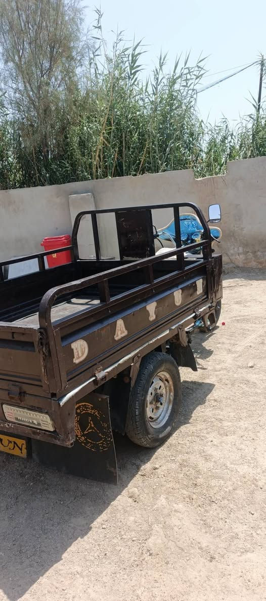 سلام عليكم اخوان ستوته البيع اوراق اصولي مديل 12 ستوته كاملاه مال جناي  ستوت نضيفه وحلواه مكيناه 22 شاصي مكفول تخم تاير كهربايلات كاملاه ستوته كلش مناسباه سعر خاص مكاني وسط الكوت شبيلياه قريب عله محطت لافنان 
شراي بيد خير ويدلل ولحد يتصل اذه مو شراي  وهاذه رقمي 
***********☑️✅
