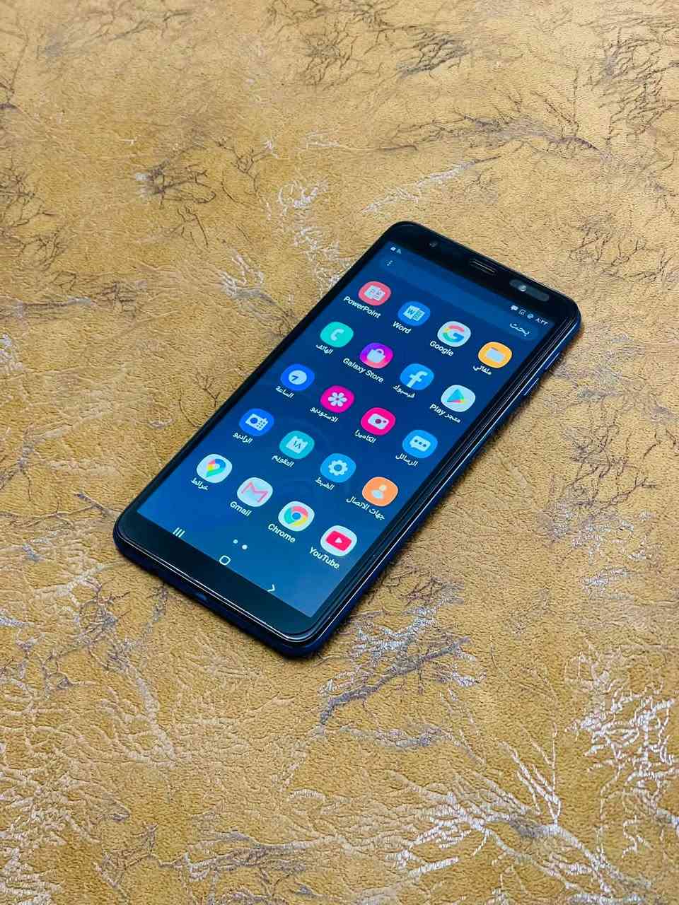 جهاز سامسونك A7... ذاكرة 128رام 6.. جهاز غني عن التعريف.. بوبجي 60فريم جهاز نضيف حيللل ما مصلح ولا ملعوب بي.. دبل سم كارت.. قطارة مال شحن.. جهاز نضيف ومال بيت الاصلي.. السعر 75وبي مجال حك الجية فقط مكان موصل الايمن بل جديدة.. ***********
