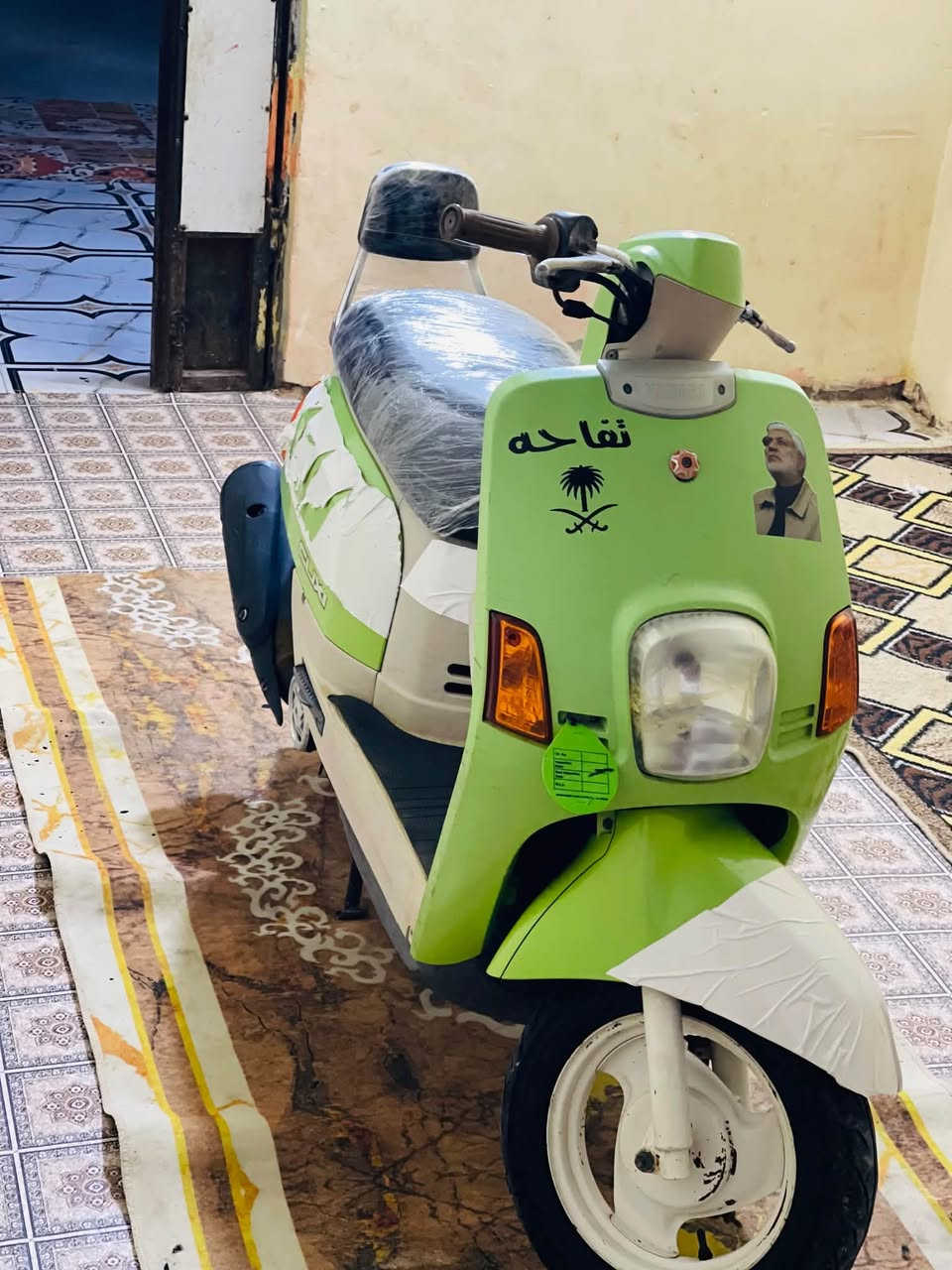 ماكس بوليسي • نضيف • محرك جديد
