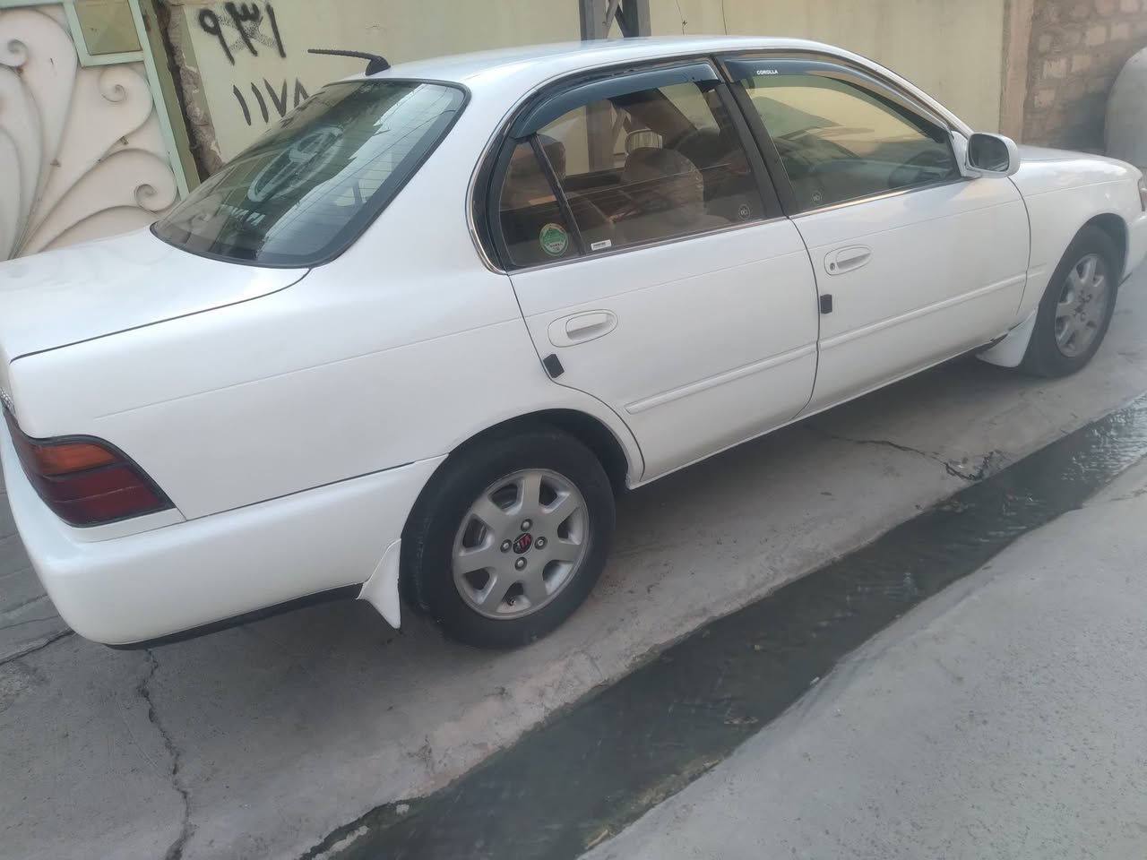 كورلا موديل 93 محرك 16 كير توماتيك جامات كهرب بور مرايات كهرب شرط التحويل من الشرعي السعر 40                   كورك/***********          اسيا/***********

