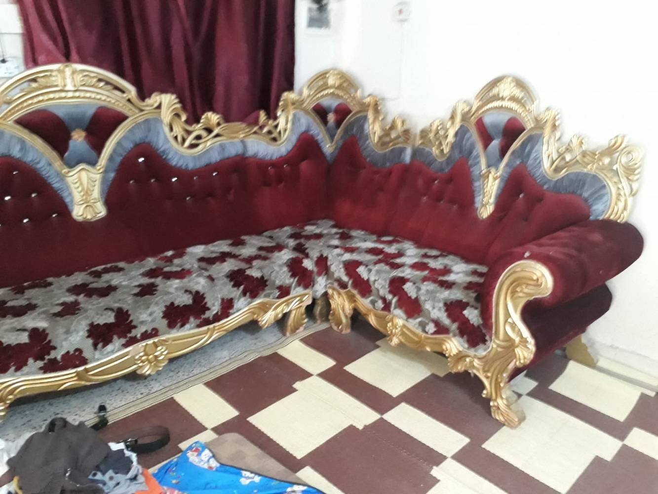 صوفا • ٦ مقاعد • حي العامل
