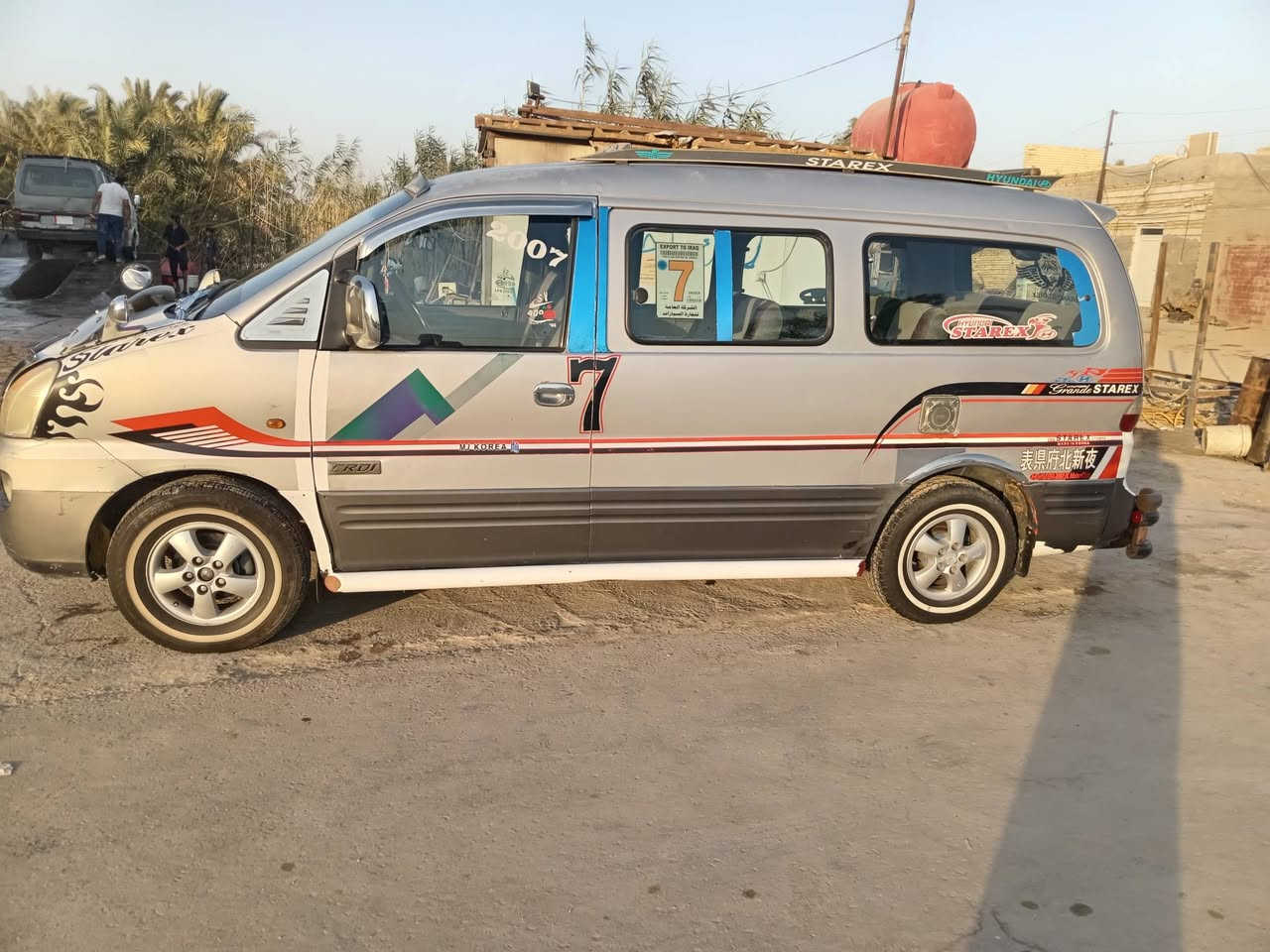 السلام عليكم ٧ مسكر اوتوماتيك رقم بغداد انكليزي ب اسمي بيها صبغ بل ربع جوه باب السلايت وبيها تعديل بل جاملغ مال السايق جوه القاعده مال الباتري والباقي سياره جاهزه فول مواصفات اربعه دسك حاكيه تبريد للاستفسار الاتصال ***********السعر 100$بيها مجال مكان السياره بابل
