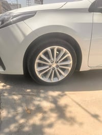 حجم ١٧ • كورلا • تايرات جدد