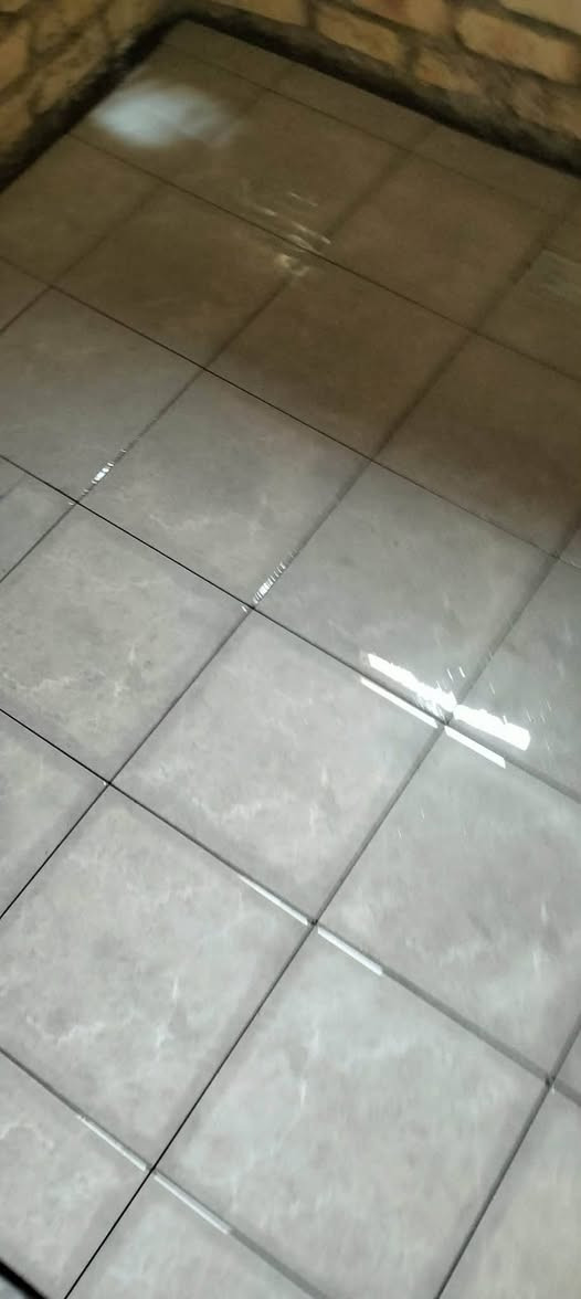 تطبيگ ارضية بورسلين 
للتواصل واتس آب ,***********
