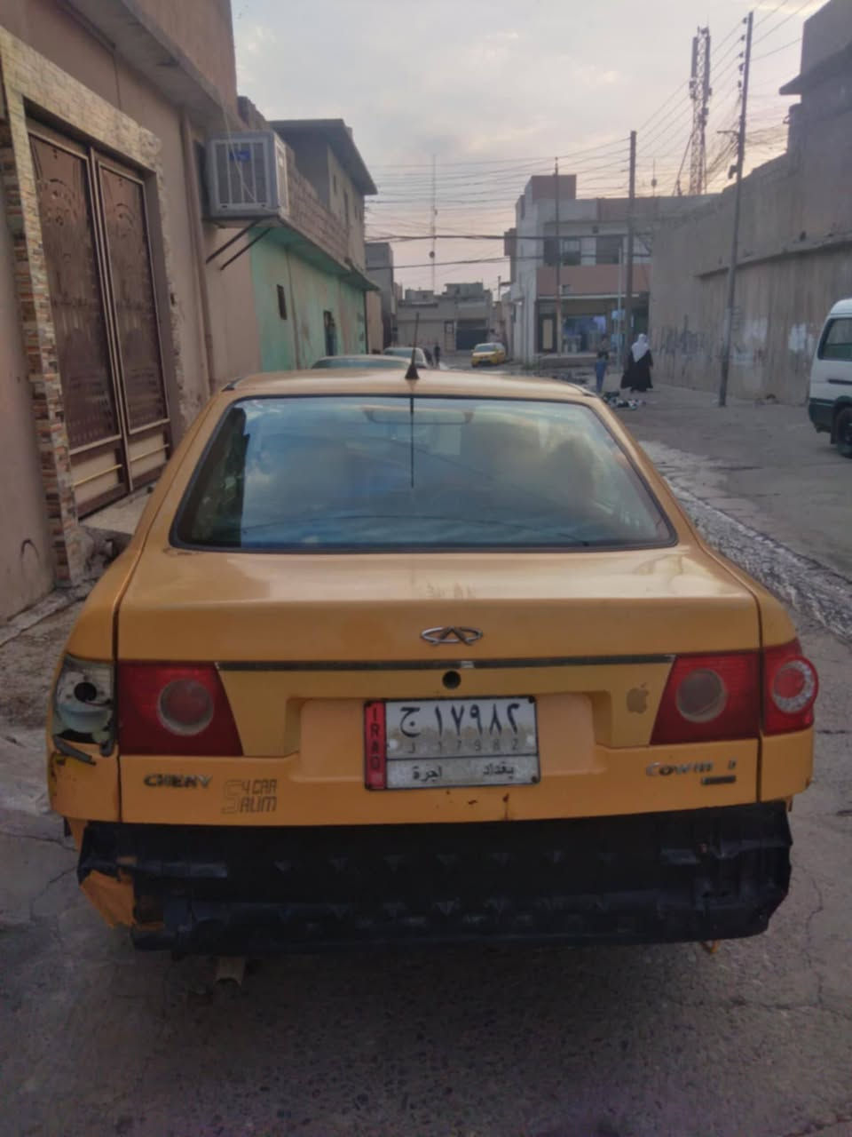 السلام عليكم
كوين للبيع 
موديل 2010
هيئة وغرامه 550 
السعر 15 ورقة 
كاربون متوقف 
***********
