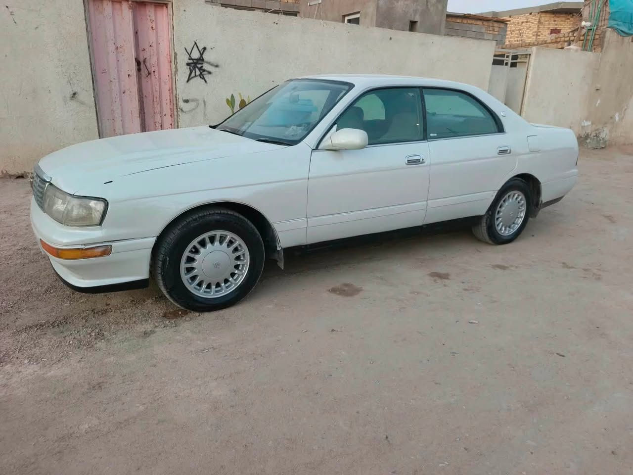 للبيع بطه موديل 92
مكينه كير vvt 3000
كهربائيات كله شغاله 
حداديه جديده 
مكفوله من ضربه ونقل 
فقط صبغ اثر جراد 
سياره بسمي 
السعر 50 وبيه مجال 
***********

نص مكتوب في الصور:
- CAMON 40 Pro 5G 23mm f/1.8 1/1404s ISO50
- CAMON 40 Pro 5G
- 23mm f/1.8 1/1404s ISO50