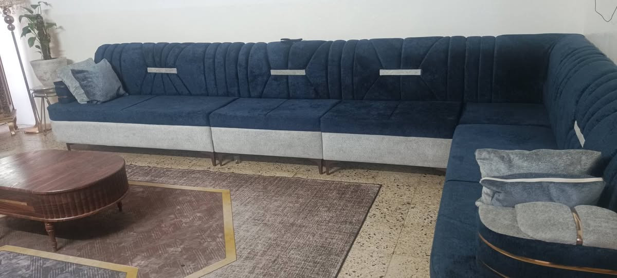 ديوان جديد • ٢٢مقعد • ١٤م