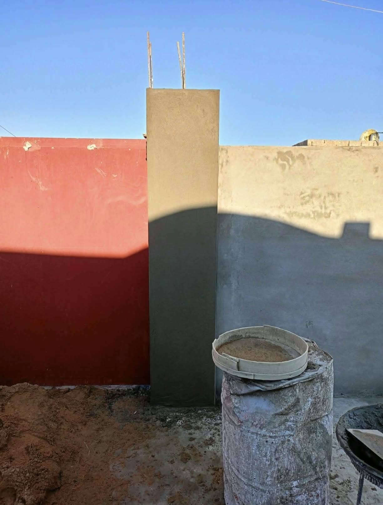 علق والرزق على الله
مكلف بالنشر 
الاسطا ابو سيف للبخ البيوت وعمل لبخ للحيطان جص وجمنتو  بشكل مزخرف او عادي
هذي نماذج من شغلي
وهذا رقم صاحب العمل الاسطا ابو سيف 
***********
