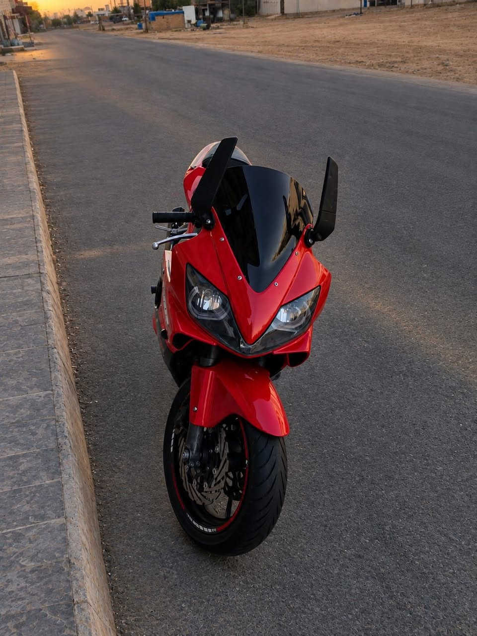 بطح • 600f4i • كفالة