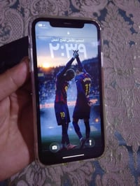 ايفون ١١ • ذاكره ١٢٨ • شاشة بيها خط