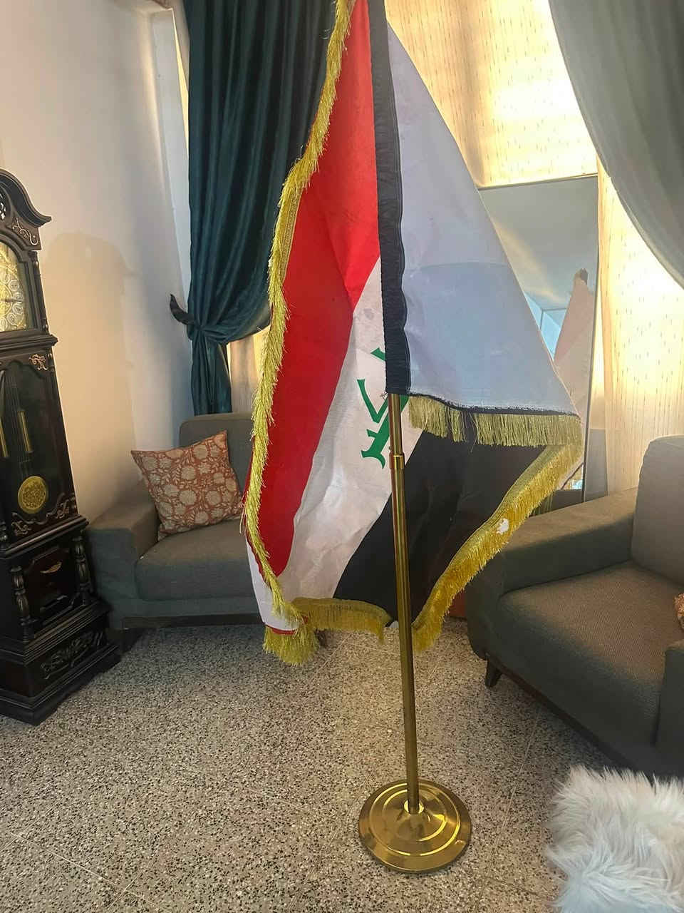 للبيع • قيم • تبادل