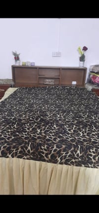 شقق زيونه • غرفه اخشاب
