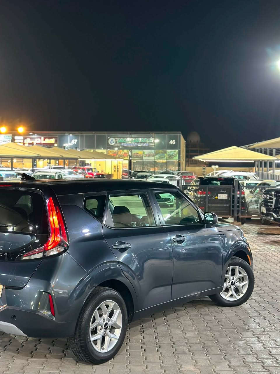 🚘 كيا سول 2024 للبيع 🔥
✨ سول موديل 2024 — حادثها زوج بيبان صبغ  

🔹 المواصفات:

* كيا سول

* موديل 2024

* لون رمادي غامق 🩶

* جنوط أصلية

* شاشة

* كاميرا خلفية

* حساسات

* تحكم بالمقود

* مرايا كهربائية

* تكييف

* داخلية نظيفة ومرتبة

* تصميم شبابي وعملي

* سيارة اقتصادية ومريحة

💰 السعر: 148 ورقة

📞 للاستفسار والتفاصيل الاتصال ***********

#معارض #كربلاء #بيع #شراء #السيارات 

العنوان:كربلاء مدينة المعارض النموذجية معرض الجزائري رقم المعرض 23
