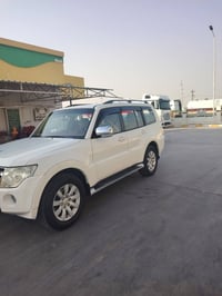 باجيرو موديل 2010 فول موصفات مكفوله كفاله عامه بسمي السعر 145  وبيهه م...