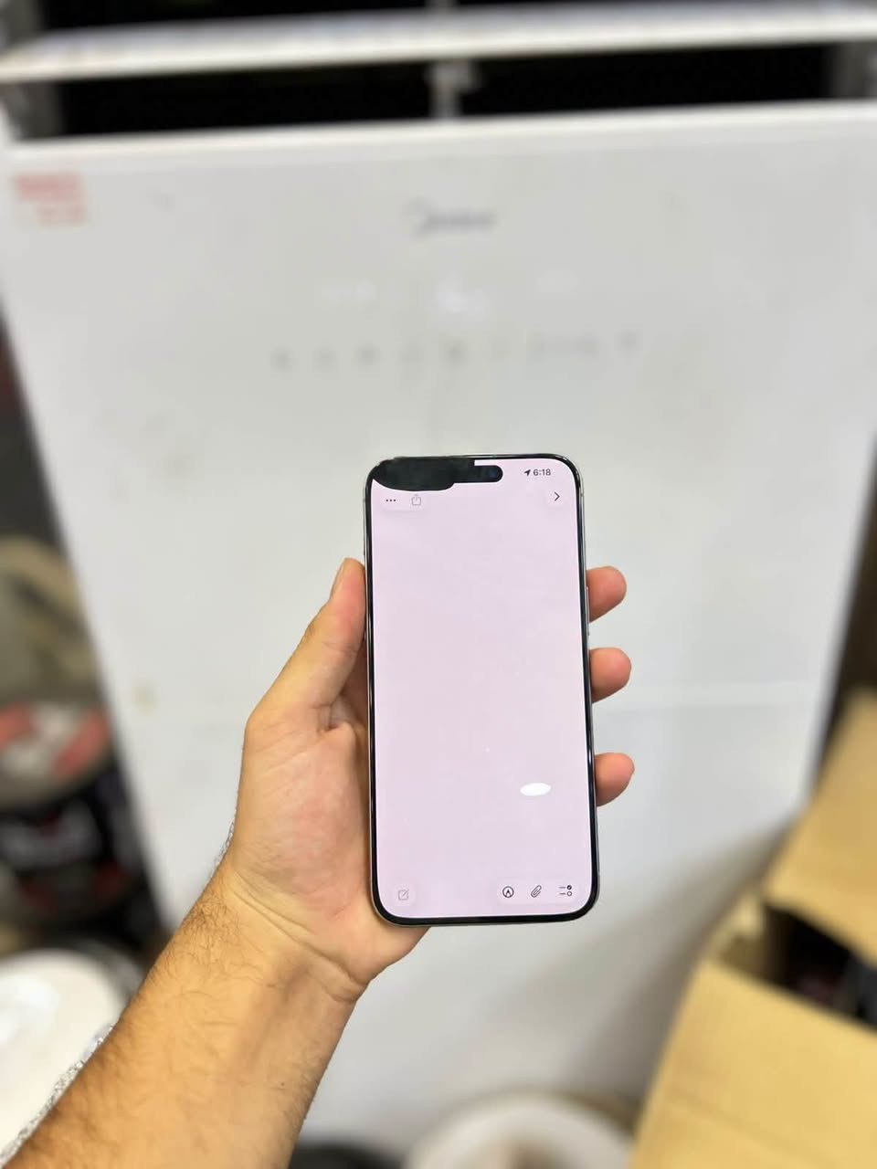 📱 آيفون 15 برو ماكس

🔹 الذاكرة: 256GB
🔹 دبل سيم كارت
🔹 الشاشة: أصلية وكالة، غير مستبدلة
🔹 بيها نقطة سودة بالشاشة
🔹 الجهاز من حدث اخير تحديث ‎»طلعت الشاشه غير معروف  رغم أن الشاشة أصلية وغير مستبدلة كارتون ويا بعده وكاله شرط.
