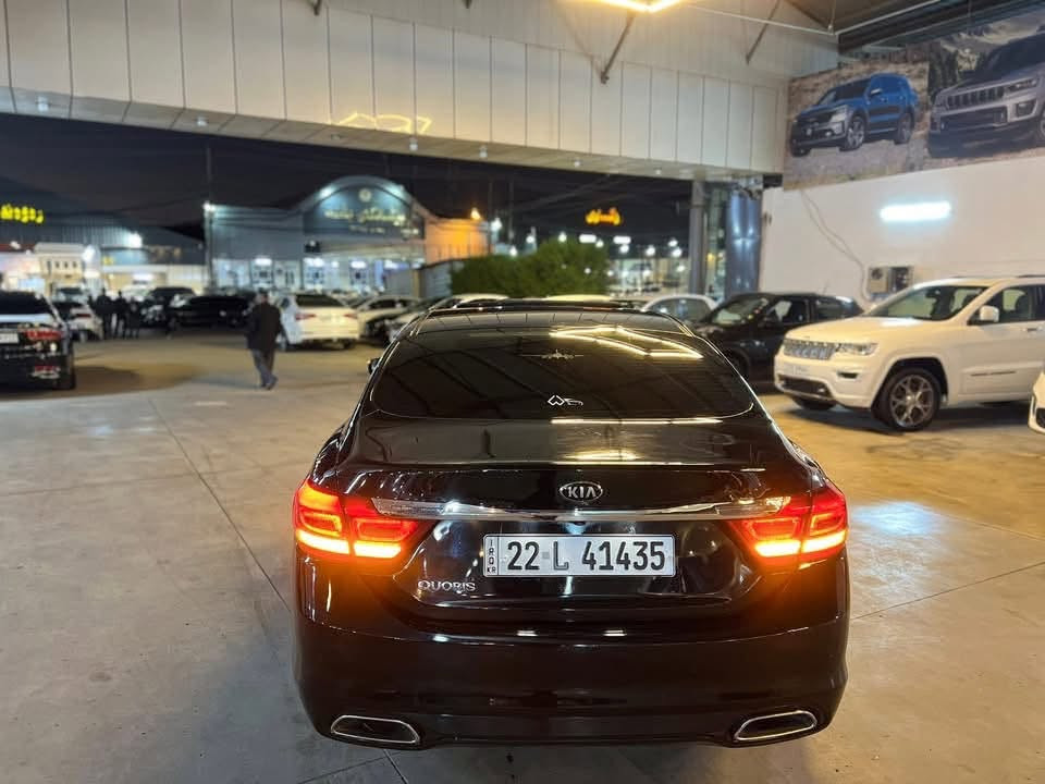 كيا كوريس 2013
فول مواصفاتVip
خليجي بدون صبغ 
السعر 155 بيها مجال
***********
