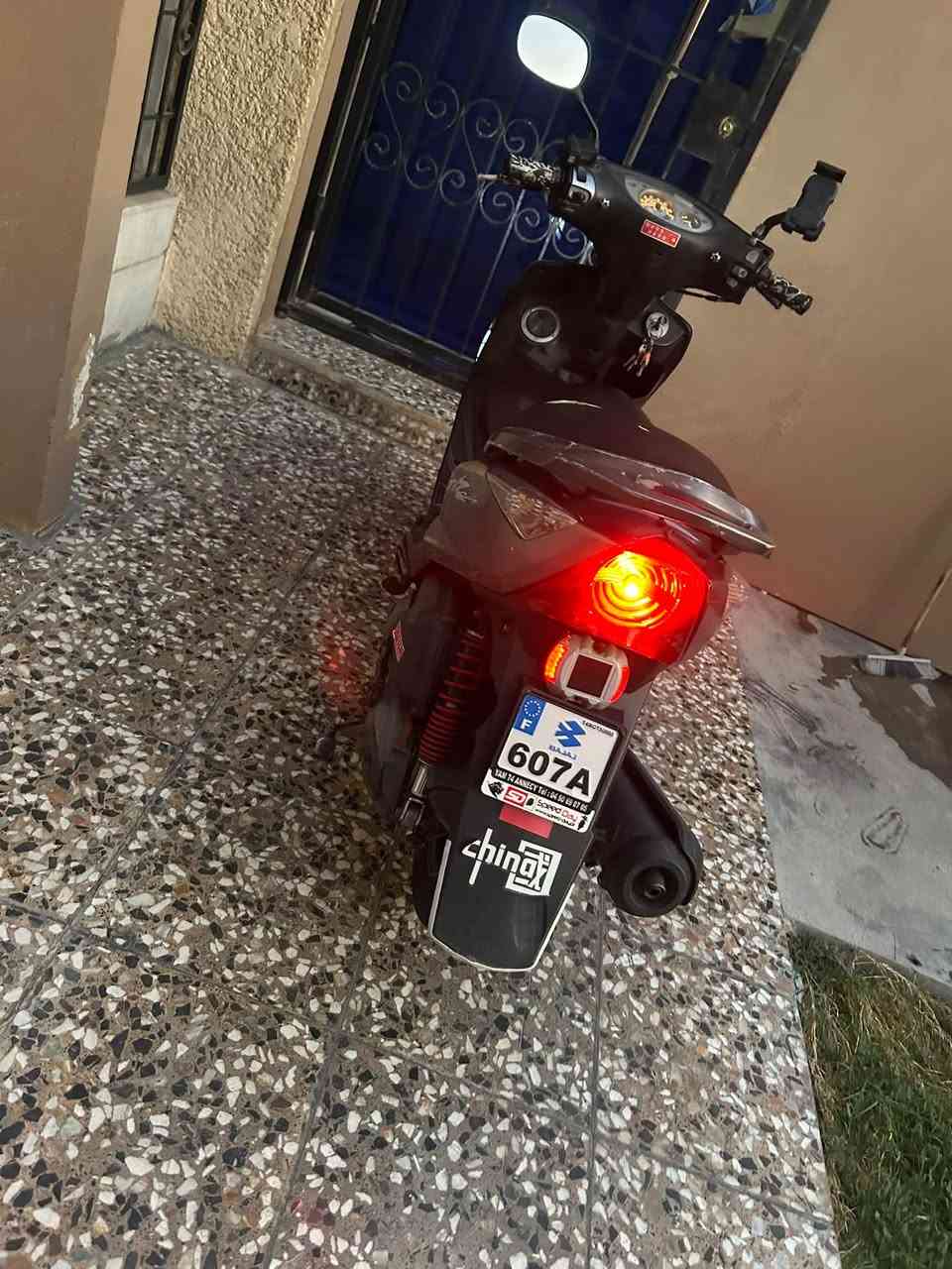 ٥٥٠ • للبيع