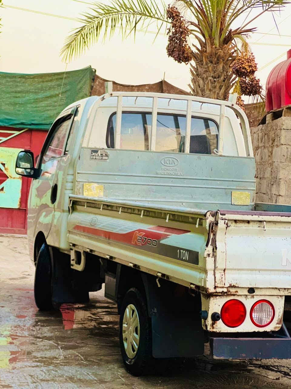 السلام علیکم للبيع كيه قماره وربع
موديل ٢٠١٣ سياره كفاله عامه 
 باسمي سياره رقم بابل انكليزي
سنويه ل٣١
سعره ٩٨ وبيه مجال مكان سياره بابل ورديه خارج
رقم ***********
