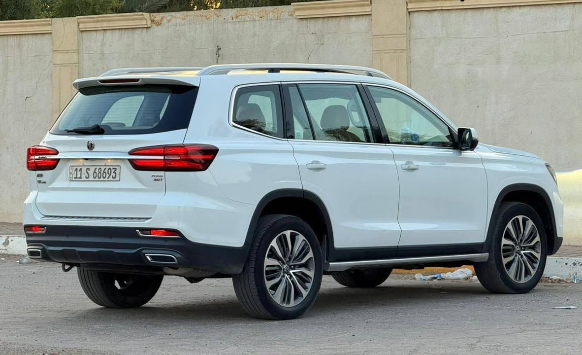 ببع او مراوس حسب القناعة
ام جي mgxr8 موديل 2022
محرك 2000 توربو  7 راكب 
ماشية 42 الف مكفولة من كل شي
وبعدها بالضمان
مكانها بغداد الكاظمية او اربيل 
السعر 28 مليون 
للاتصال ***********
