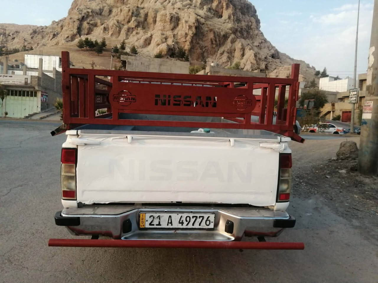 نیسان تاك ٢٠١٠ ڕەقم سلیمانی سەنەوی تازە تا ٢٠٢٩ 
دوو پارچە بۆیاخە
تایەی تازەیە
زۆر توندو تۆڵە
نرخ
 95 گەلا

***********
*********** السليمانية, العراق
