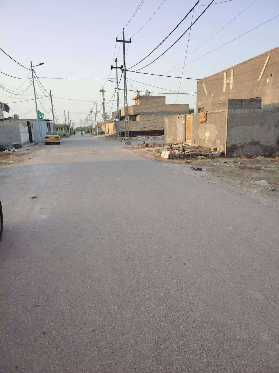 قطعة ١٥٠م • شارع عريض • رقم ١٣٩٩