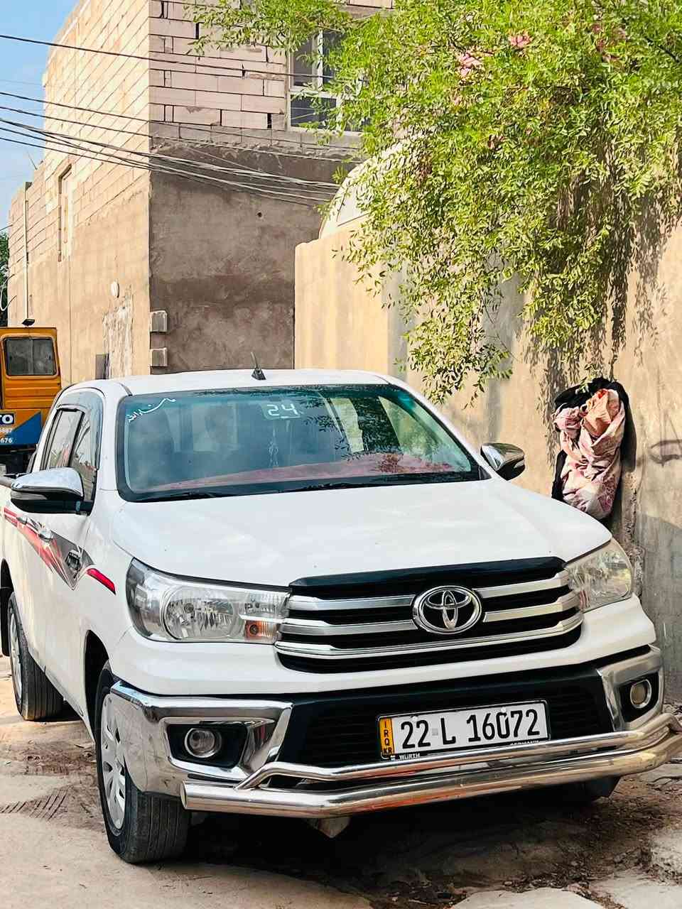 سياره هايلوكس موديل20 رقم أربيل تريد تحويل تريد وكاله  كير مكينه كفاله نص فول كير عادي المكان بصره ابو الخصيب السعر 220 وبيها مجال الرقم ***********
