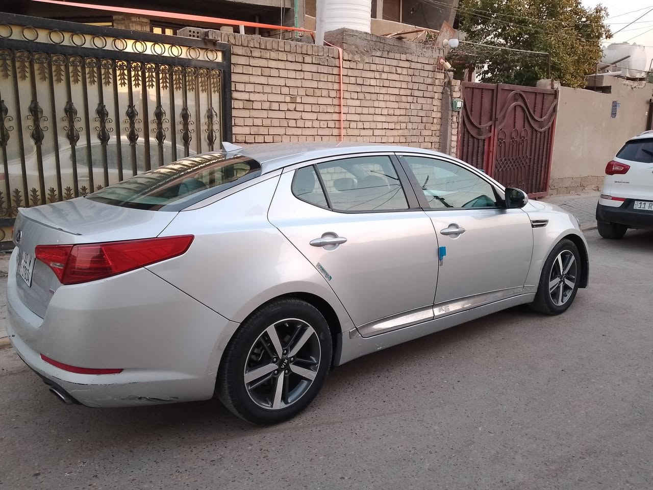 اوبتيما 2013 امريكي رقم بغداد انكليزي
حادث جاملغين وبنيد تبديل بلادي
 بدون صبغ 
محرك 2400 جي دي اي مفتوح
كير مكفول 
كهربائيات مكفولة 
صدر جديد
تبريد ثلج حتى من واكفة ما يبوخ 
سيارة بأسمي سنوية وهزة جديدة 
السعر واتساب 
***********
