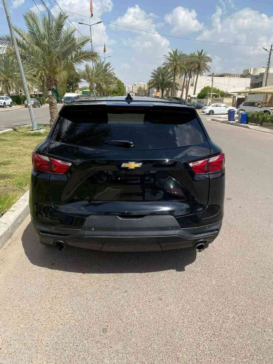 السلام عليكم
للبيع او مراوس 
بلايزر موديل 2020 فئة 3lt محرك 6 سلندر 3600 vvt المرغوب فول عدا البانوراما كشنات جلد كهرباء تدفئة رادار صندوگ كهرباء اطفاء وتشغيل ذاتي تشغيل عن بعد تبريد ثلج تخم تاير جديد صدر امامي خلفي جديد سيارة جاهزة بدون نقص رقم بغداد باسمي مكاني بغداد الكرخ للاتصال *********** سعرها 195 وبيها مجال بسيط

نص مكتوب في الصور:
- en.bidfax.info
- 2:15 50 en.bidfax.info BidFax.info 9060 mi
- 2:15 50 en.bidfax.info
