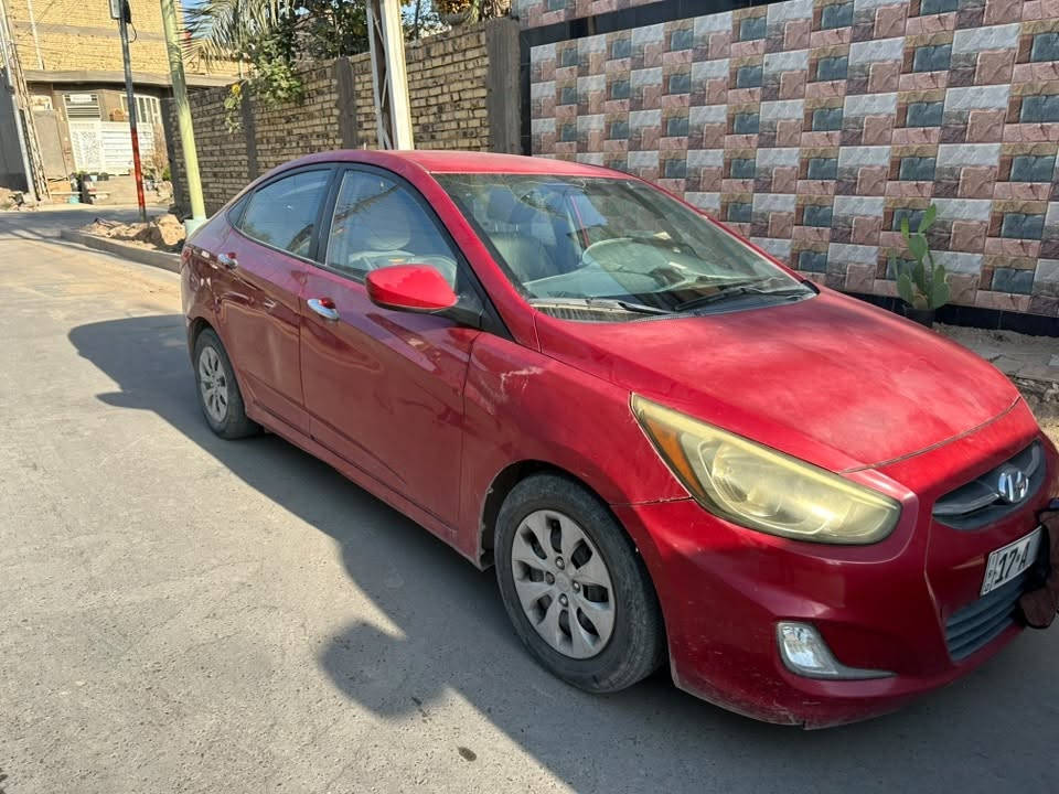 🚗 للبيع هونداي أكسنت 2016 وارد أمريكي

🔹 الموديل: Hyundai Accent 2016
🔹 الوارد: أمريكي 🇺🇸
🔹 المحرك:  ١٦٠٠ GDI بحالة ممتازة ويعمل بصورة طبيعية
🔹 الكير: بحالة ممتازة ويبدّل بصورة طبيعية
🔹 منظومة التبريد: شغالة بصورة ممتازة وبدون مشاكل
🔹 الحدادية: بحالة تقريباً 80%
بيها جراد بالبنيد والقماره

⚠️ الأضرار:
السيارة تعرضت لحادث سابق في أمريكا من جهة الجاملغ الأمامي الأيسر ايرباك طاگ ، وبعدها تعرضت لحادث داخل العراق، والأضرار تشمل بابين من جهة اليمين والجاملغ الخلفي، وجميع التفاصيل موضحة وجميع الأضرار واضحة بالصور.

💰 السعر: ٧٥ ورقة
📞 للتواصل: ***********
