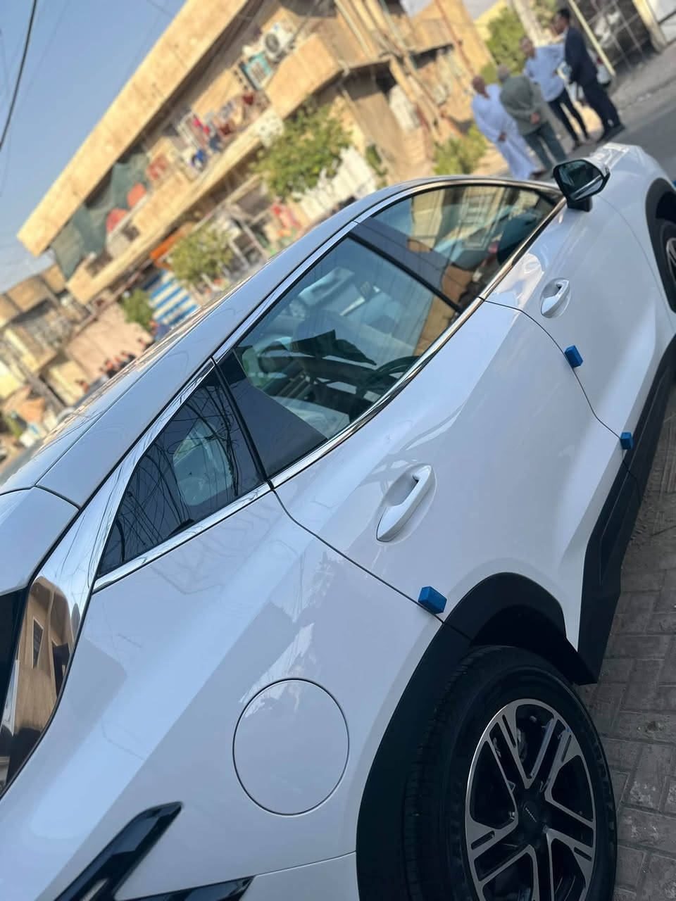 سوئست S06 2026
العداد: 5000 الف 
المحرك: 4 أسطوانات 1.5L تيربو 156 حصان
المواصفات:
كومفورت
مكفوله كفاله عامه بحاله زيرو
 إطارات قياس 18 إنج
 شاشة عرض ترفيهية قياس 12.85 إنج
 شاشة عدادات رقمية قياس 8 إنج
 مقصورة الركاب من الجلد الفاخر
*نظام الفرامل اليدوية الاوتوماتيكى 
 نظام التحكم بنزول المنحدرات
 نظام ابل كار بلاي واندرويد أوتو لاسلكي
 نظام صوتي متطور 4 سماعات
 مصابيح أمامية أوتوماتيكية LED مع لد نهاري
 دخول ذكي (بصمة) تشغيل عن بعد 
 خاصية إغلاق الشبابيك عن بعد
 ماسحات الزجاج الامامي مع حساس للمطر
 مسند الذراع الوسطي مع ثلاجة
 وضعيات قيادة متعددة
السعر 24.250 مليون وبيها مجال بسيط
بغداد الكريعات ***********
