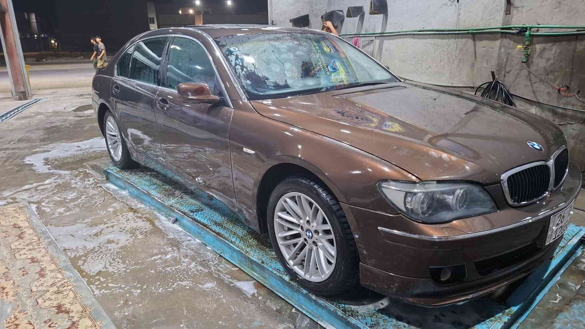 بي ام ٧٣٥ • ٢٠٠٤ • البصرة