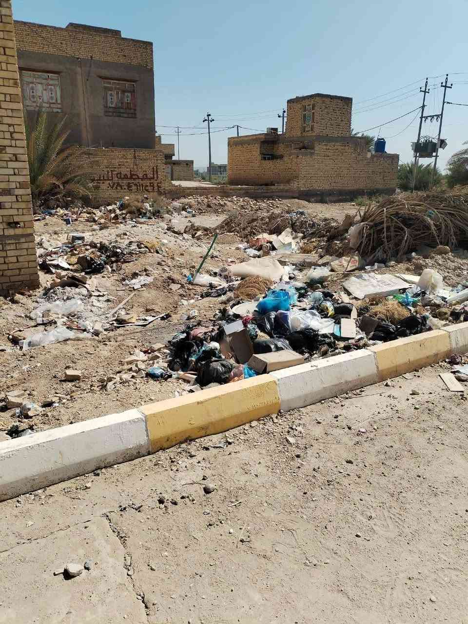 قطعه للبيع مساحه 200 _10×20
العنوان ذي قار قضاء الشطره حي الصحه قرب المدرسه الصينيه
 
للاستفسار الاتصال على رقم ***********
