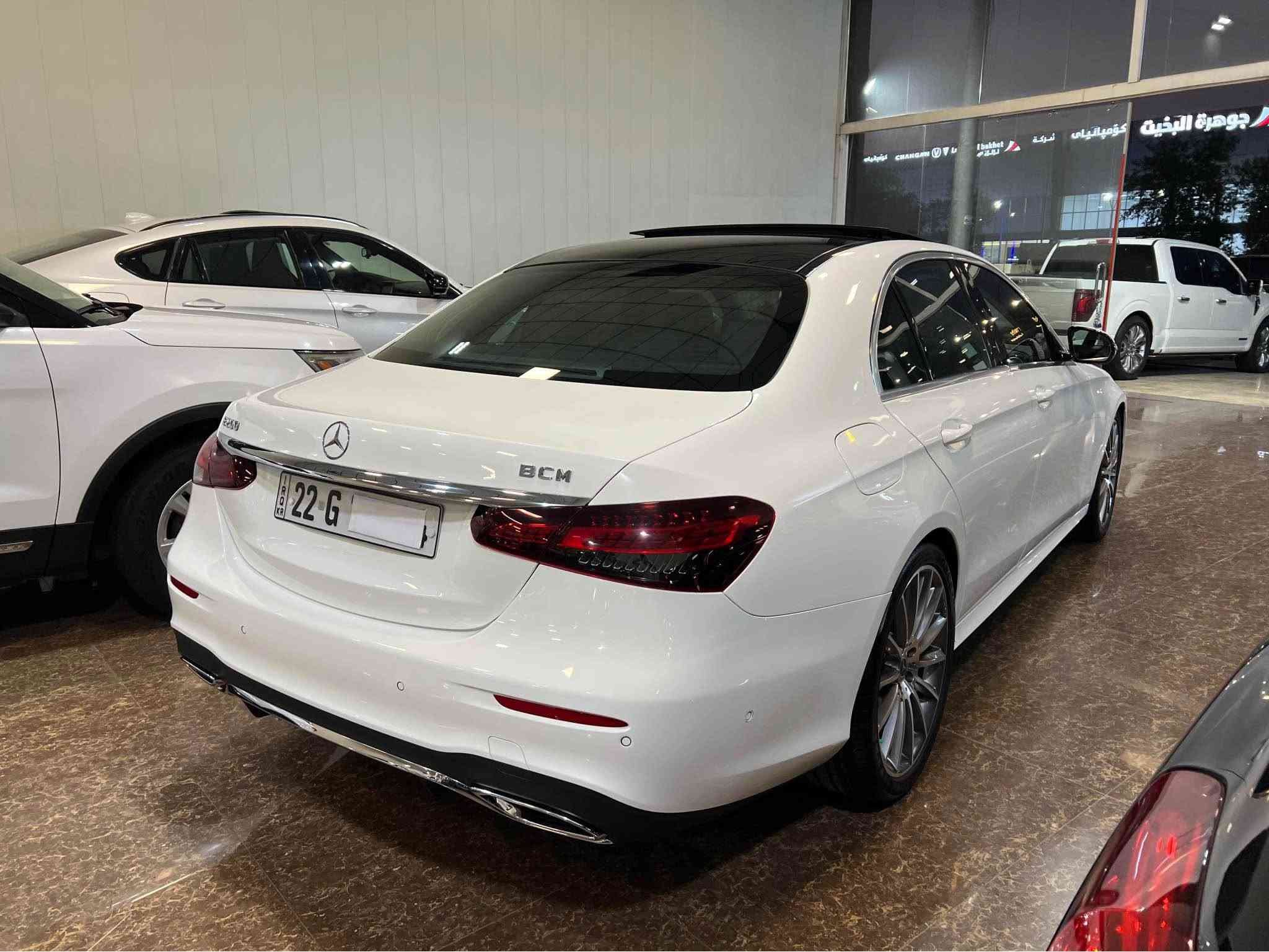 مرسيدس E200 AMG • ٢٠٢٢ • ٤١٠٠٠ كم