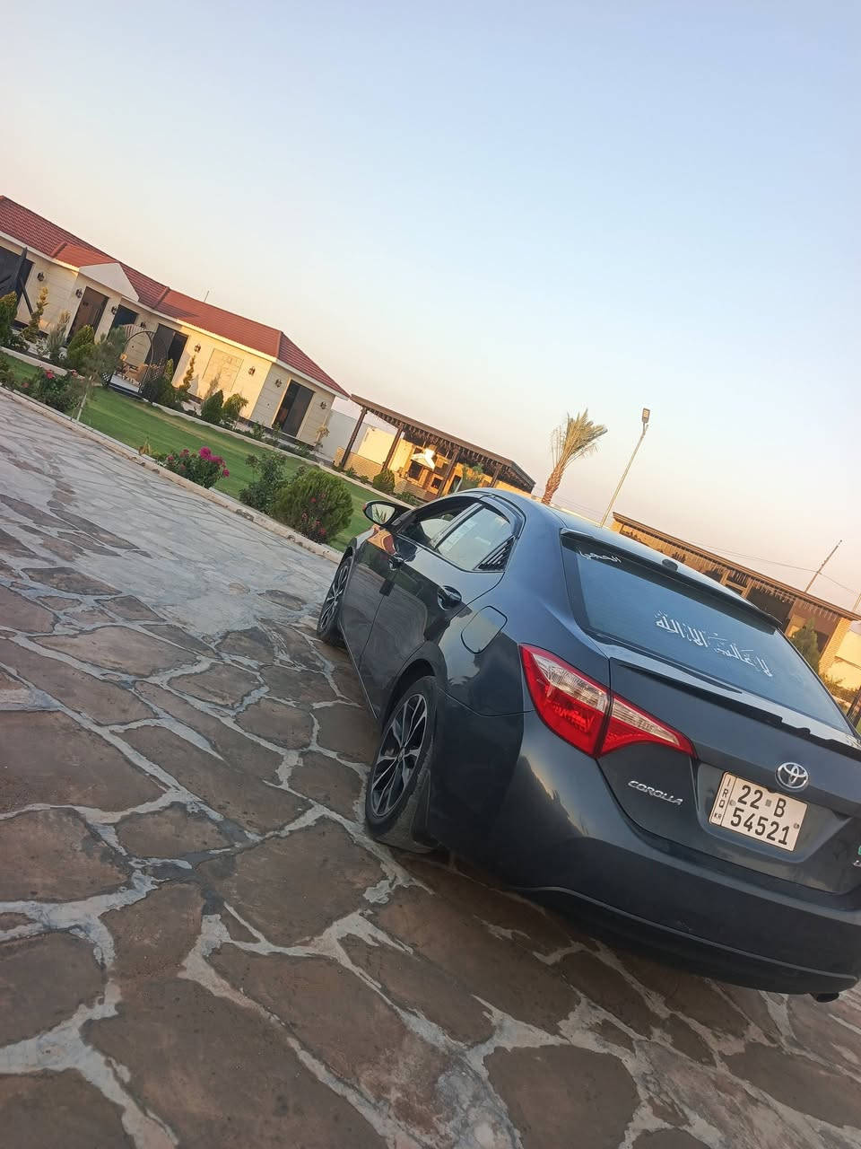 كورلا LE17 امريكي
صدر جديد تخم تاير جديد
سياره جاهزه
تبريد ثلج
حادثه جاملغ وبنيد بدون دواخل
محرك 1800
رقم اربيل 
مكان سياره فلوجه *********** اتصال
ممتواجد ع نت
