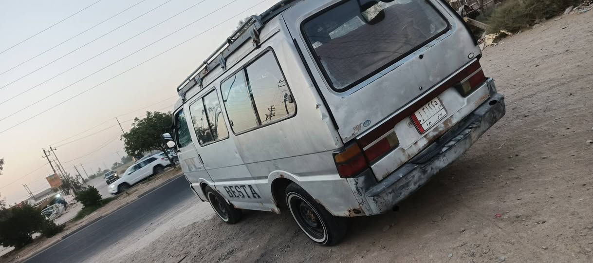 السلام عليكم
سيارة كيا بستا 95 بلادية فقط خياسات في الحجل تلكيط الكير والمحرك مكفول بم حاوية السعر 35 وبيه مجال حك الجية سنوية 2029 بسمي وكالة او تحويل مكاني بعقوبة للتواصل الاتصال على الرقم *********** مكلف بالنشر
