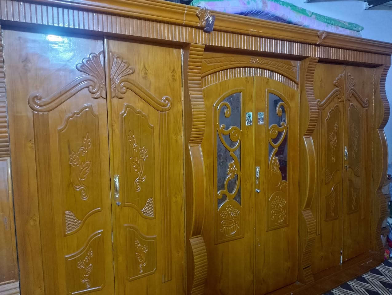 كنتور 6 بيبان للبيع مكاني بصرة حيانية سعر 500 ،/***********
