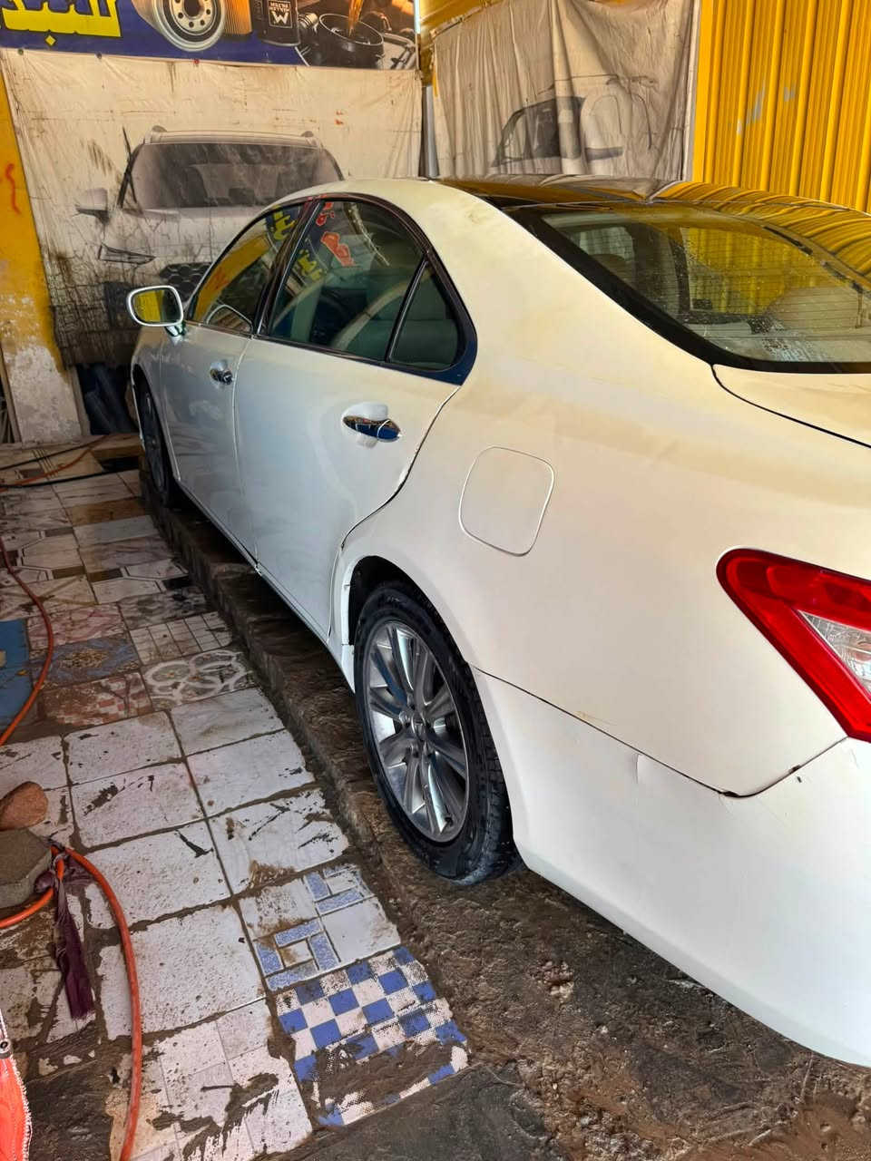 لكزز٢٠٠٨ES350فول مواصفات رقم بصره انكليزي ضررها الجمالغ الأمامي ماواصل للشاصي السعر ٨٠ورقه وبيها مجال للشراي رقم التليفون ***********
