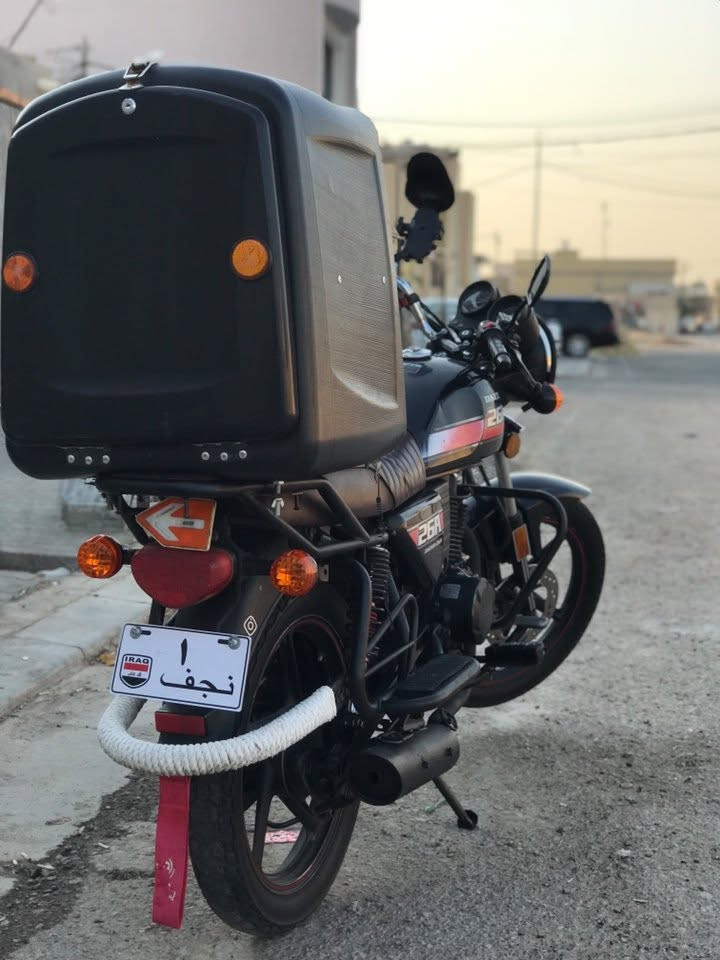 سلام عليكم دراجه للبيع دايون نفخ موديل 21 طالعه بل 22مكفوله كفاله عامه أوراق اصولي معرض ليتي كربلاء بشرط انضف من الصورة مكينة ما مفتوحه 200 كهربايات سلف كله شغال دراجه ما ذب عليه ربع السعر مليون 400 وبيه مجال للشراي اتصل وبيك خير وتدلل ‭***********‬ مكان نجف حي المكرمه
