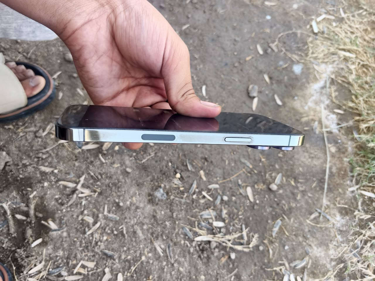 ايفون ١٣ برو ماكس • ٢٥٦ • بطارية ٨٠%