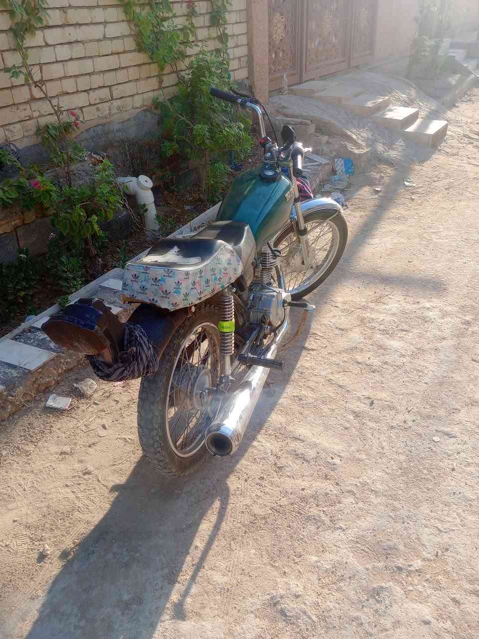 السلام عليكم درجه للبيع كلك سعر 250مكان صيطرت البرهيميه رقم***********
