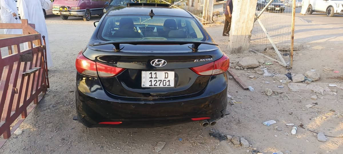 النتره موديل 13امحدثه16محرك 2000سياره جاهزه من محرك وكير وتبريد وكهربائيات هزه جديده لشهر 12بسمي السياره امريكيه ضرره جنطه ومصبرغه احزام تخم تاير السياره ب75وبيه شي بسيط حك الجيه مكانهه ابو اغريب ***********
