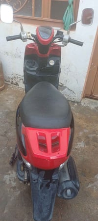 بوليس • للبيع • سعر خاص