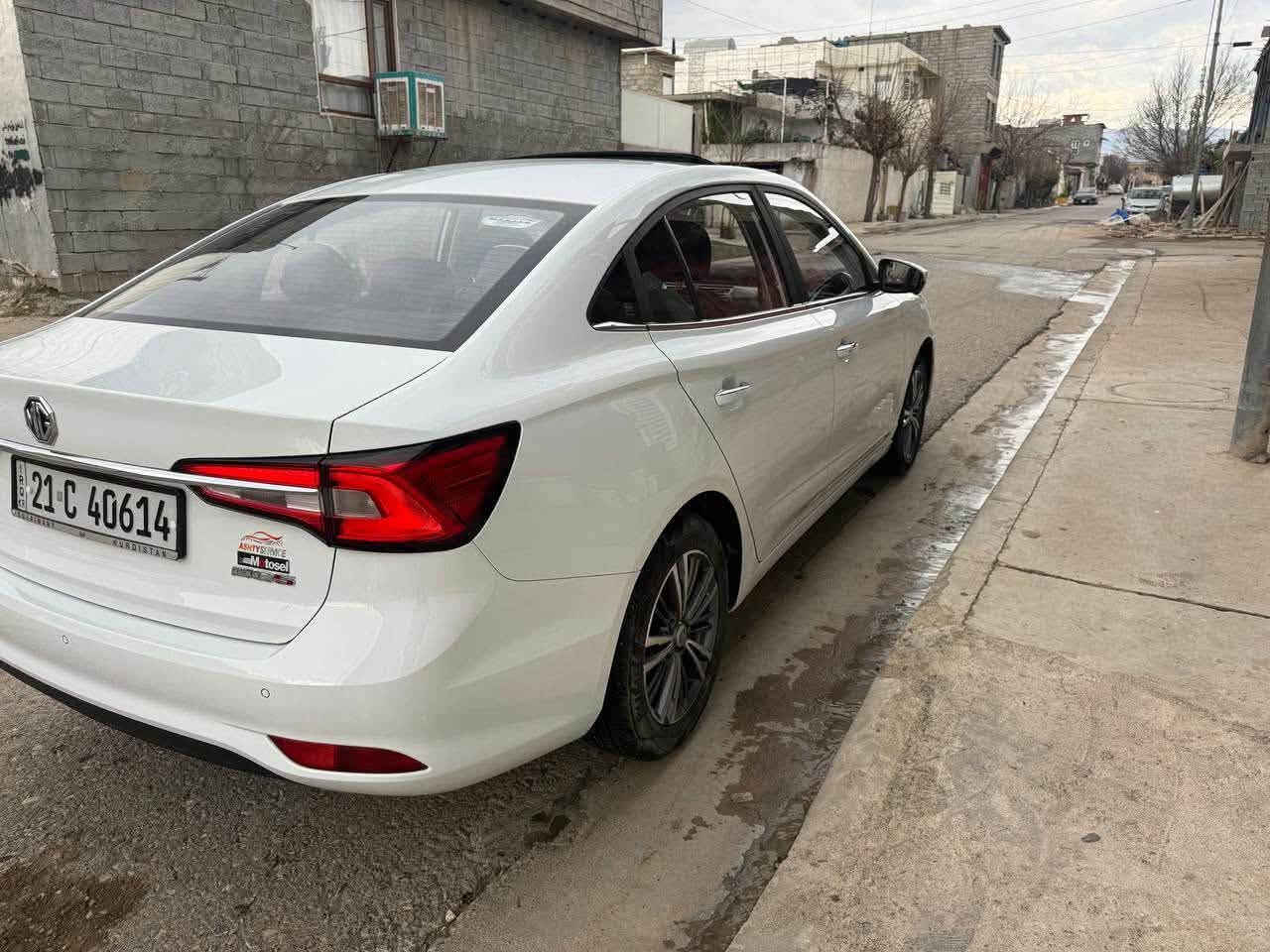 MG5 2024 lexury
فول مواسەفاتە تەنها 20 هەزار چووە 

هیچ بۆیاخ و ساردێکی نیە

تاقم کوشن و گاعی بۆ کراوە

سەنەوی و نوێیە و بەناوی خۆمەوەیە 

نرخی گەلا113مەعمەلە

***********

***********
