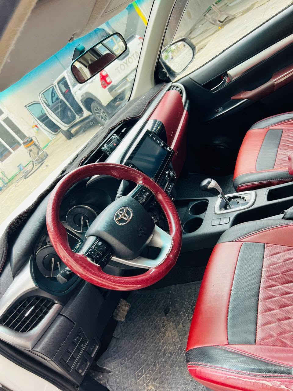 هايلوكس • ٢٠٢٢ • ماشيه ١٠٩ ألف
