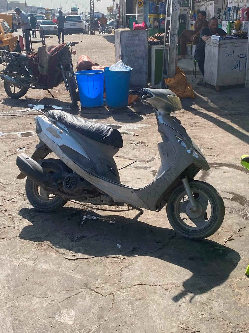 سلام عليكم
دراجه ماكس منغولي
مكينه مفتوحه اول فتحه ومرجعه بلاديه
رايده مراوس بدراجه سكنس او دراجه عاليه مومهم شكد الفرق شعندك نزل
مكاني حله نادر الاولى
***********
